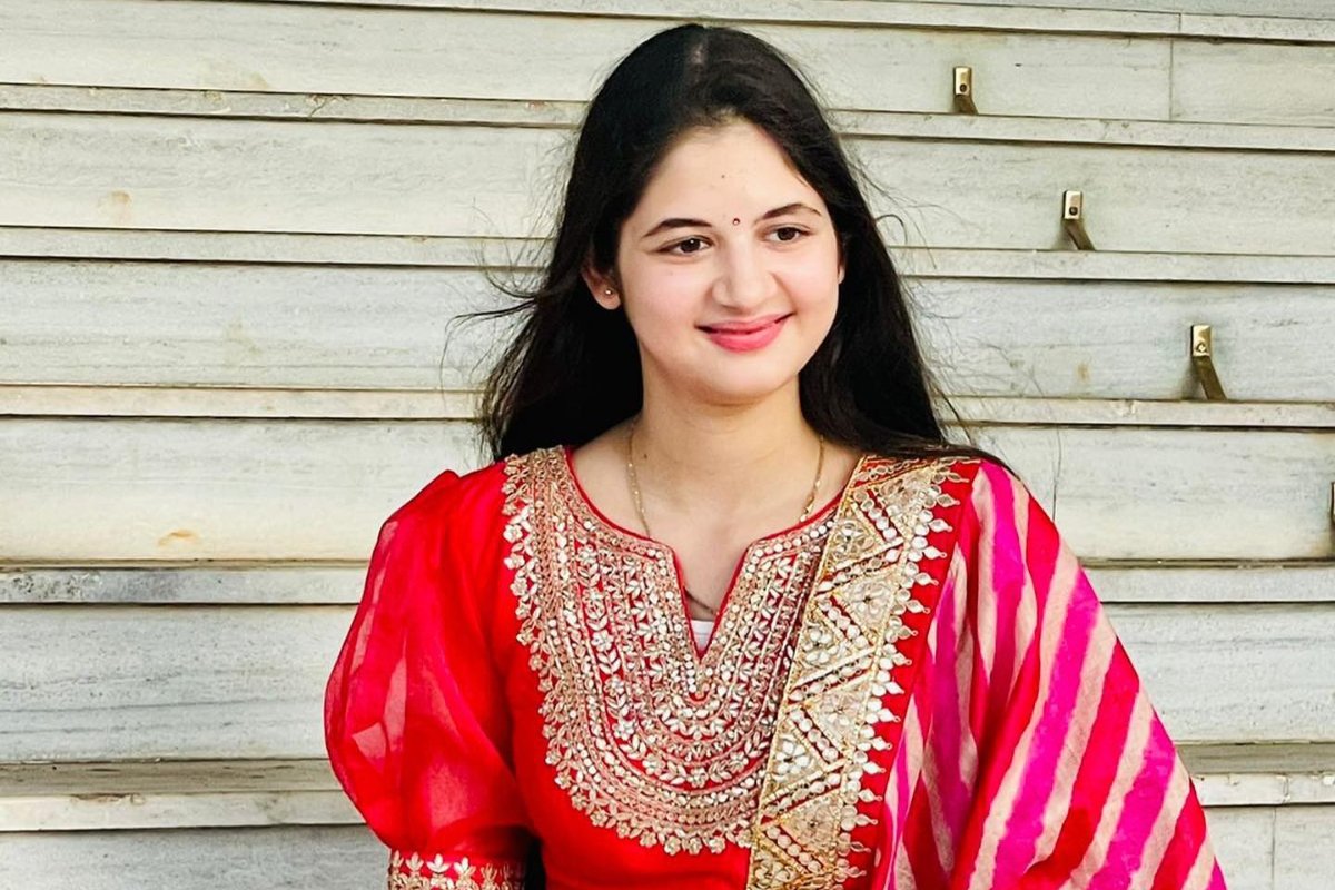 Harshaali Malhotra Wiki